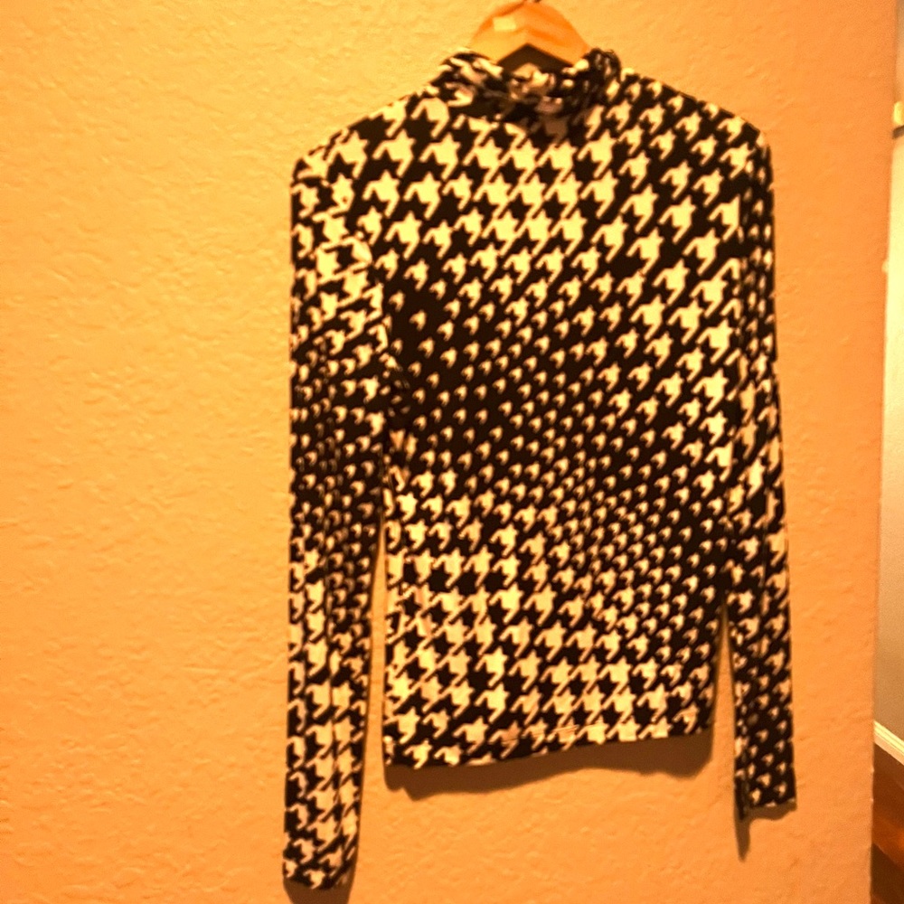 Black white blouse